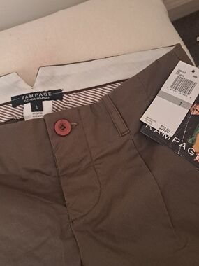 Rampage Women's Olive Green Chino Shorts